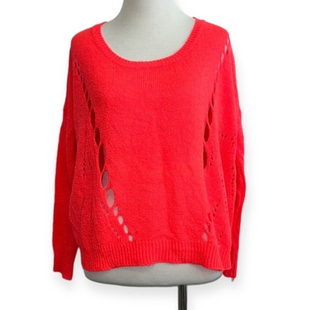 5/$30 🎈 Charlotte Russe XS‎ distressed hot pink sweater